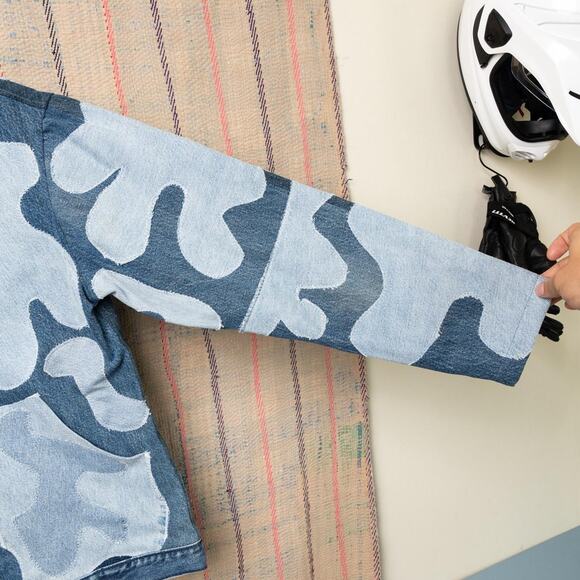 Custom upcycled patchwork denim jacket - Picture 3 of 6
